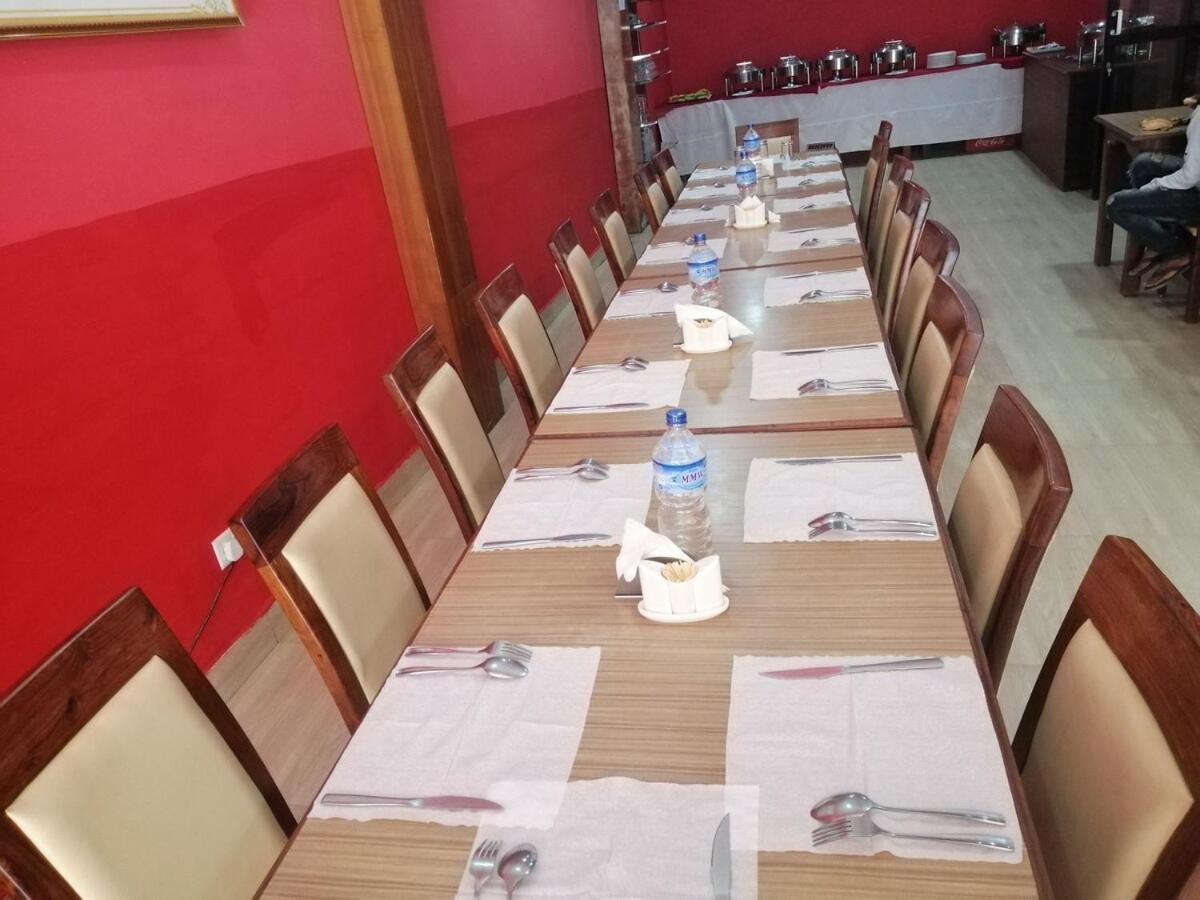Hotel Suramma Rummindei Екстериор снимка